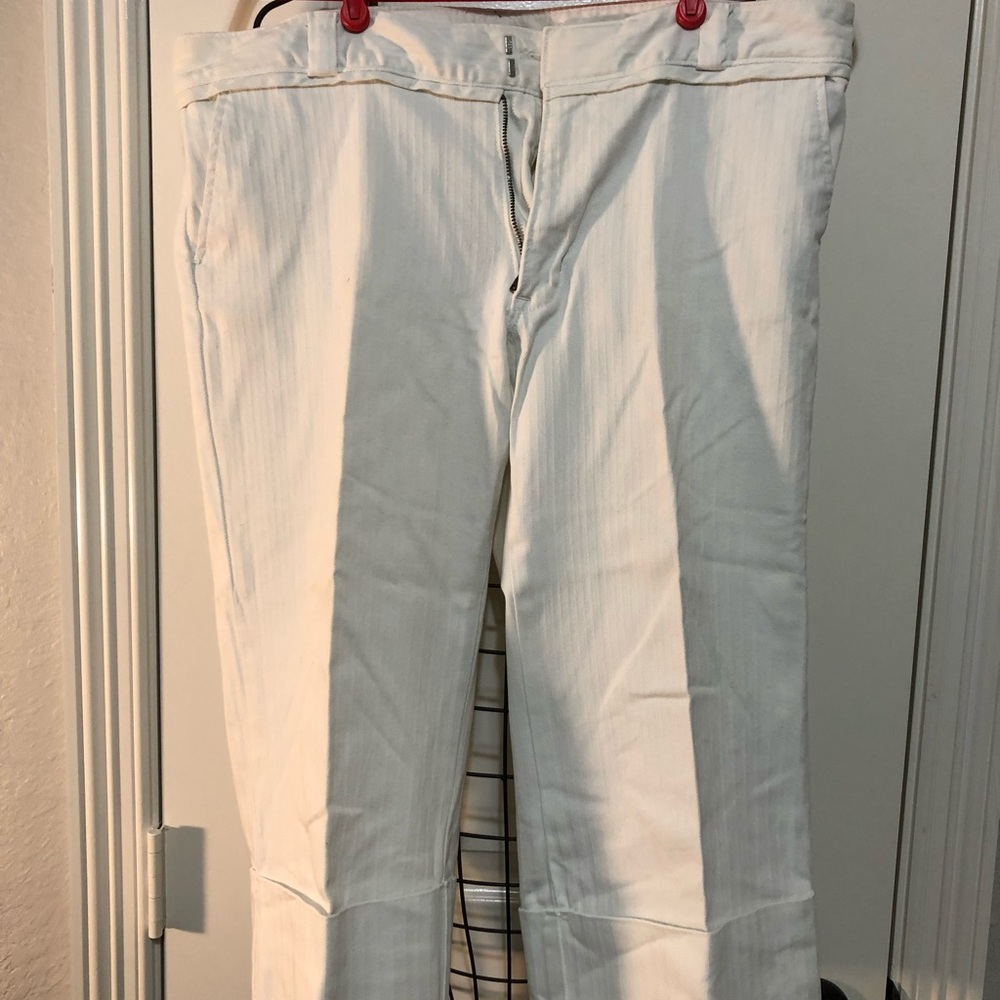 Gap capris